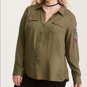 Torrid olive green embroidered floral twill button shirt